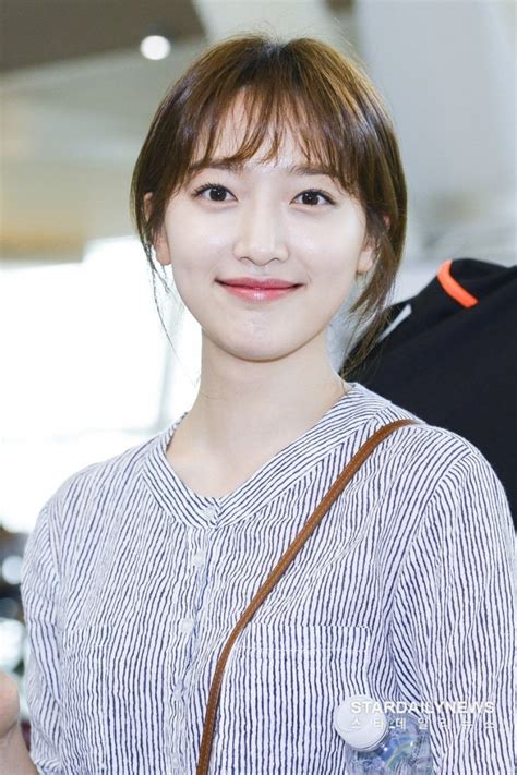 Pyo Ye Jin (표예진).